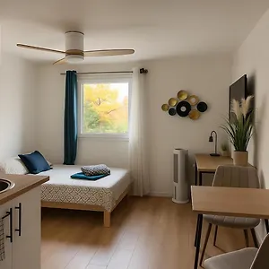 Vieux Et Parking Appartement